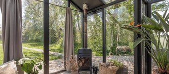The Treehouses – Two Cozy Nature Escapes Near Amsterdam