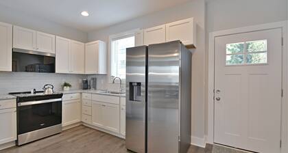 Amazing new construction with rooftop patio!