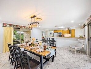 تناول الطعام