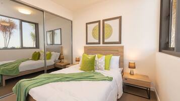 1 bedroom, desk, iron/ironing board, free WiFi