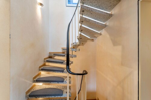 'Haus Waldblick' mit privater Terrasse, privatem Garten und WLAN