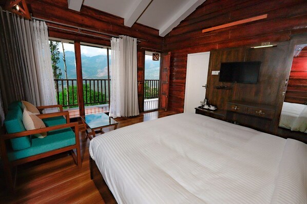 1 bedroom, free WiFi - Hilltop Munnar by Fracspace (Devikolam)