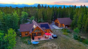 Exterior - Cozy Log Cabin w/ Private Lake & State Park Access! Jacuzzi, Sauna, Kayaks! (Black Hawk)