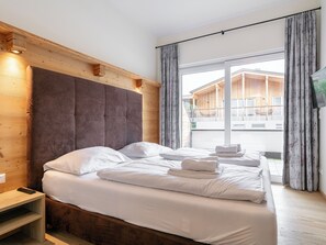 2 bedrooms, Internet