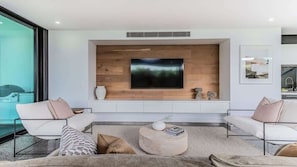 TV connectée, espaces bureaux