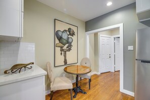Dining - Pet-Friendly Houston Apt: Walk to Midtown! (Houston)