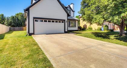 Spacious Olathe Home w/ Fireplace: Near Parks!