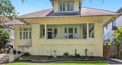 Prime Location and Luxury | 3br Streetcar + Dining