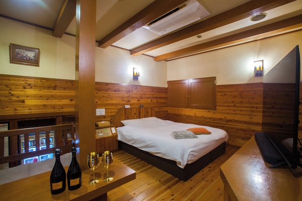 Habitació individual, 1 llit de matrimoni gran, fumadors | Cortines opaques, habitacions insonoritzades i wifi gratuïta