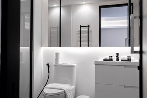 Bathroom - DUM Hotel (Chiang Mai)