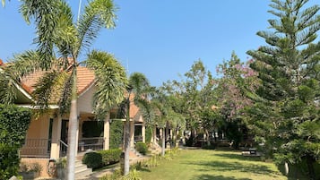 บริเวณภายนอก