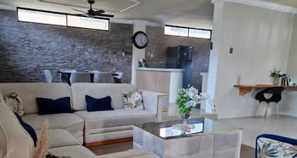 !Disfruta de comodidad mientras conoces la maravillosa isla de San Cristóbal