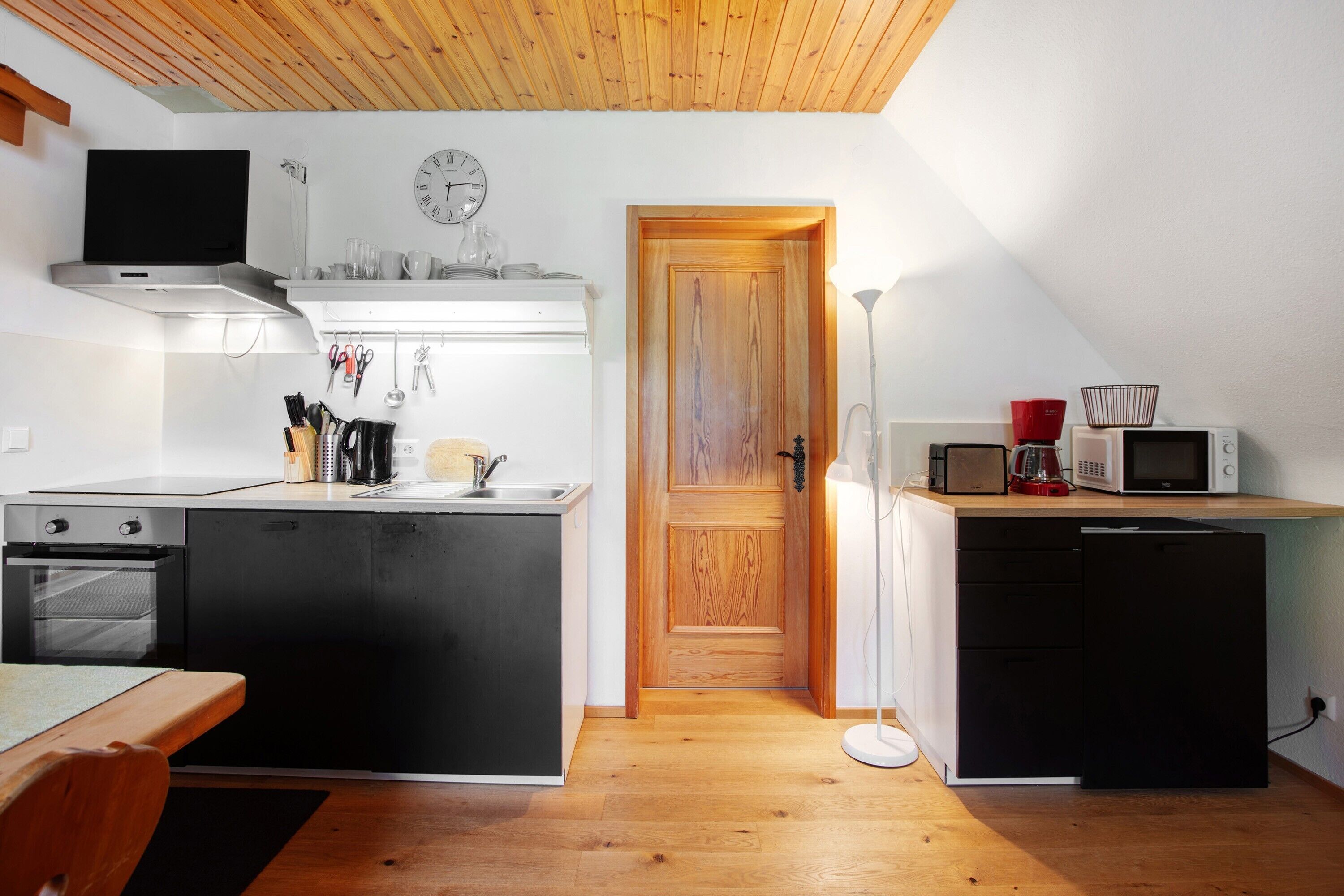 Kühlschrank, Ofen, Herdplatte, Geschirrspüler