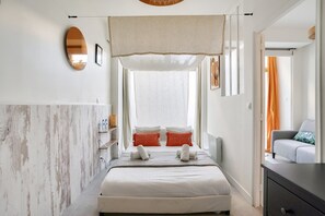 WiFi, bed sheets