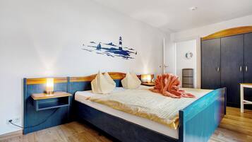 1 bedroom, iron/ironing board, free WiFi, bed sheets