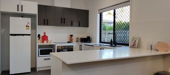 BayWaterRetreat-Walk2Water-Cleveland/Redland/Brisbane/Gold Coast/Sunshine Coast