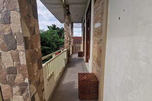 Lobby - OYO 94061 Bungas Guesthouse Syariah (Samarinda)