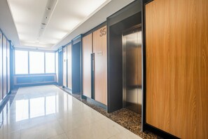 Interior detail - OYO 94064 Sayy Rooms At Springwood (Tangerang)