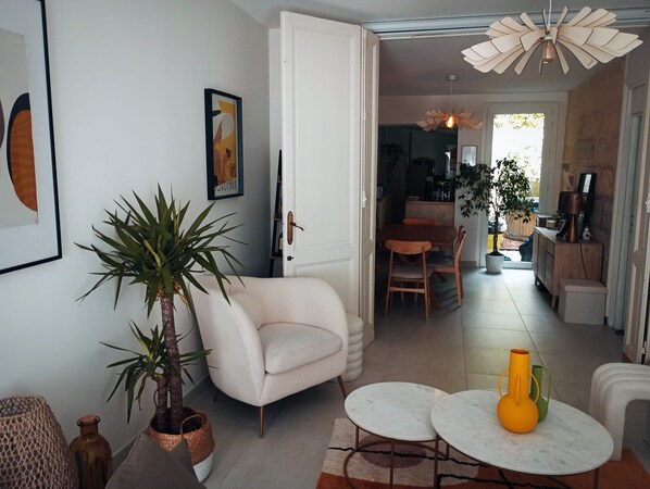 Interior - Maison Typiquement Bordelaise en Centre Ville Avec Jacuzzi (Bordeaux)