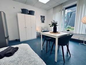 1 Schlafzimmer, Bügeleisen/Bügelbrett, WLAN, Bettwäsche