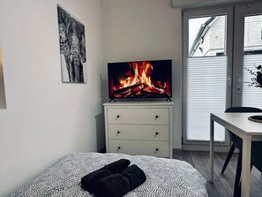 1 quarto, ferros/tábuas de passar roupa, Wi-Fi, roupa de cama