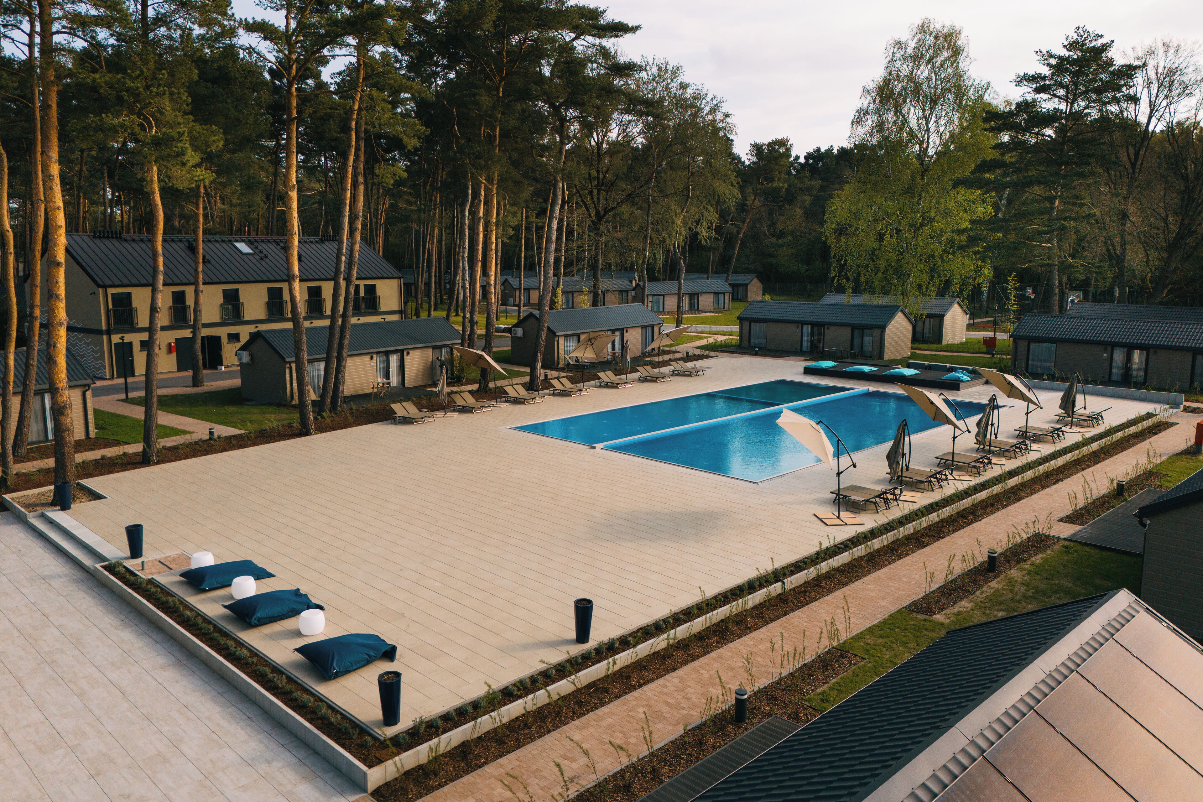 季節限定屋外プール