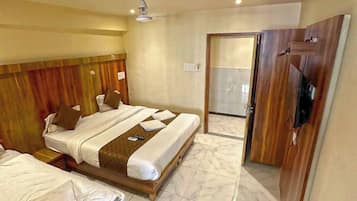 Executive Triple Room | Free WiFi, bed sheets