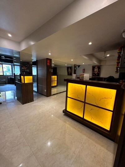 Hotel Mourya Residency