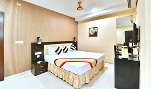 Free WiFi - Hotel Silver Oak (Bilaspur)