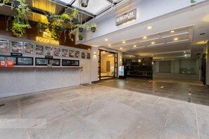 Unclassified image, 4 of 6, button - Blok M Residence (South Jakarta)