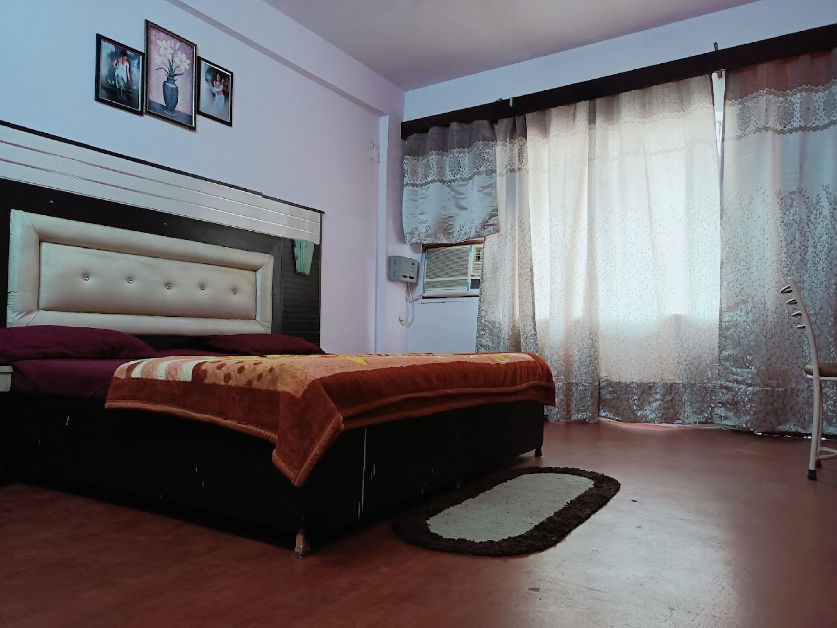 Truy cập Internet không dây miễn phí, bộ trải giường 