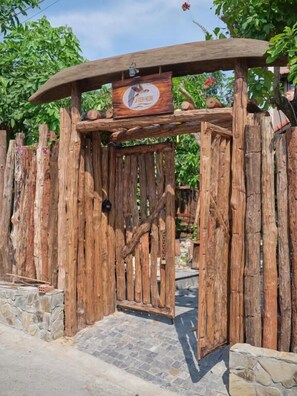 Front of property - Fish-Lantern House An Bang beach (Da Nang)