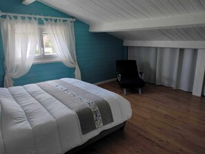 4 soverom, strykejern/-brett, wi-fi (inkludert) og sengetøy