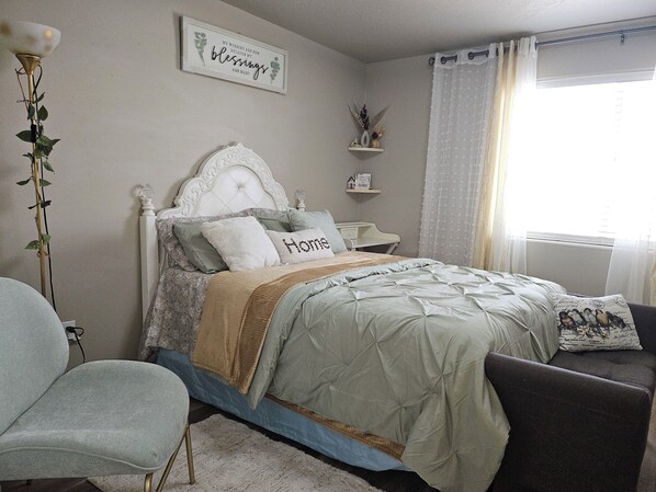 1 bedroom, WiFi, bed sheets