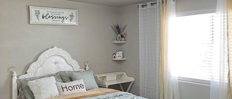 1 bedroom, WiFi, bed sheets