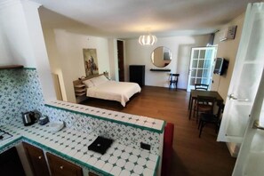 1 Schlafzimmer, WLAN, Bettwäsche