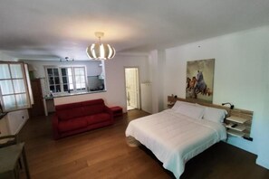 1 dormitorio, wifi, ropa de cama
