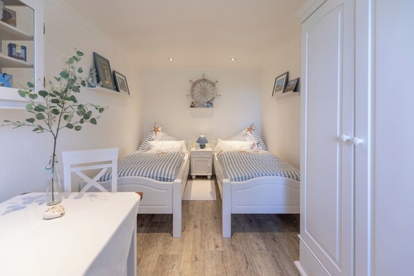 2 Schlafzimmer, Bügeleisen/Bügelbrett, kostenloses WLAN