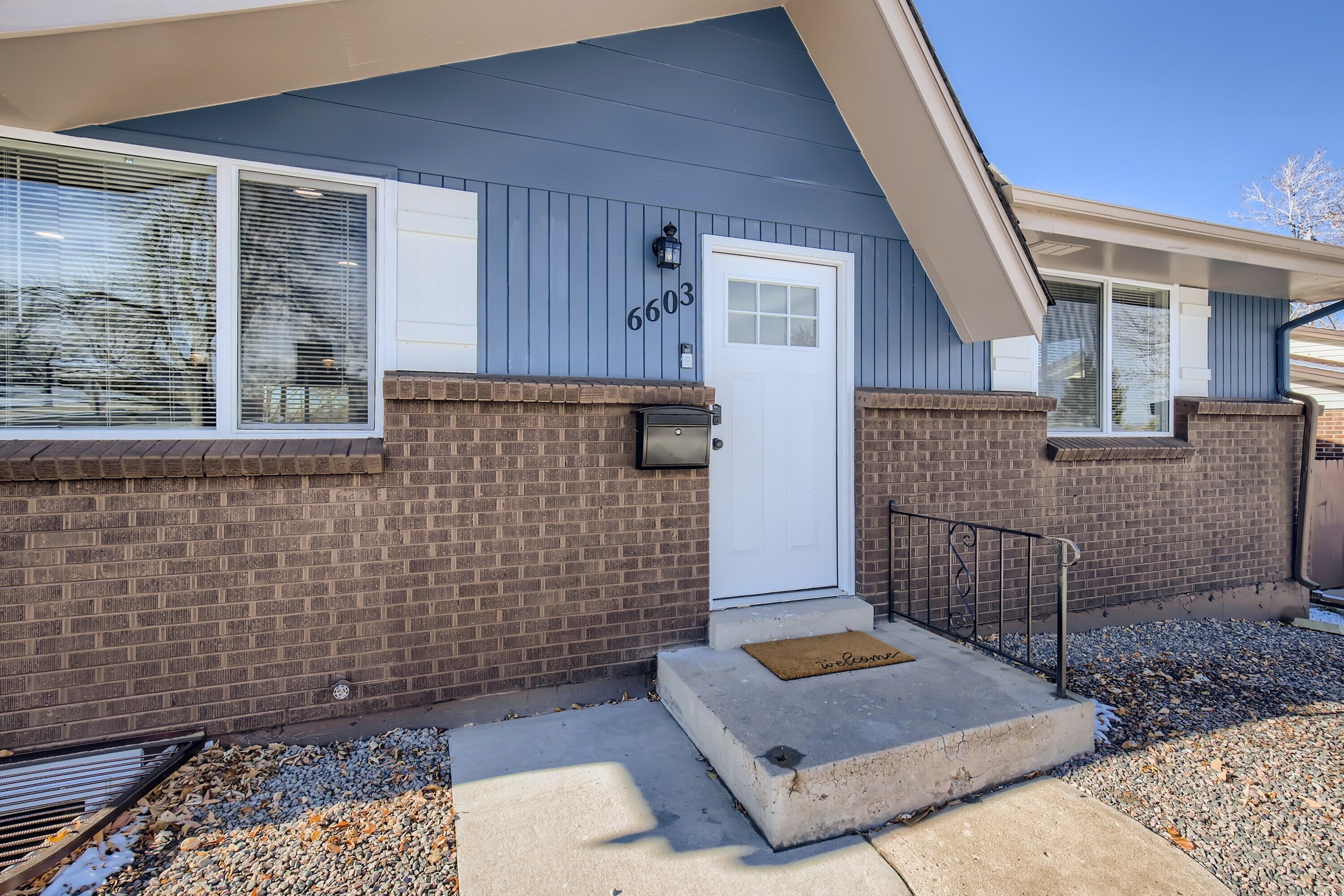 Quiet 4BR/2B home near downtown denver & attractions