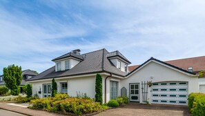 Exterior - Luna - 2-r- Fewo für 3 Personen mit Balkon im 1. OG (Büsum)