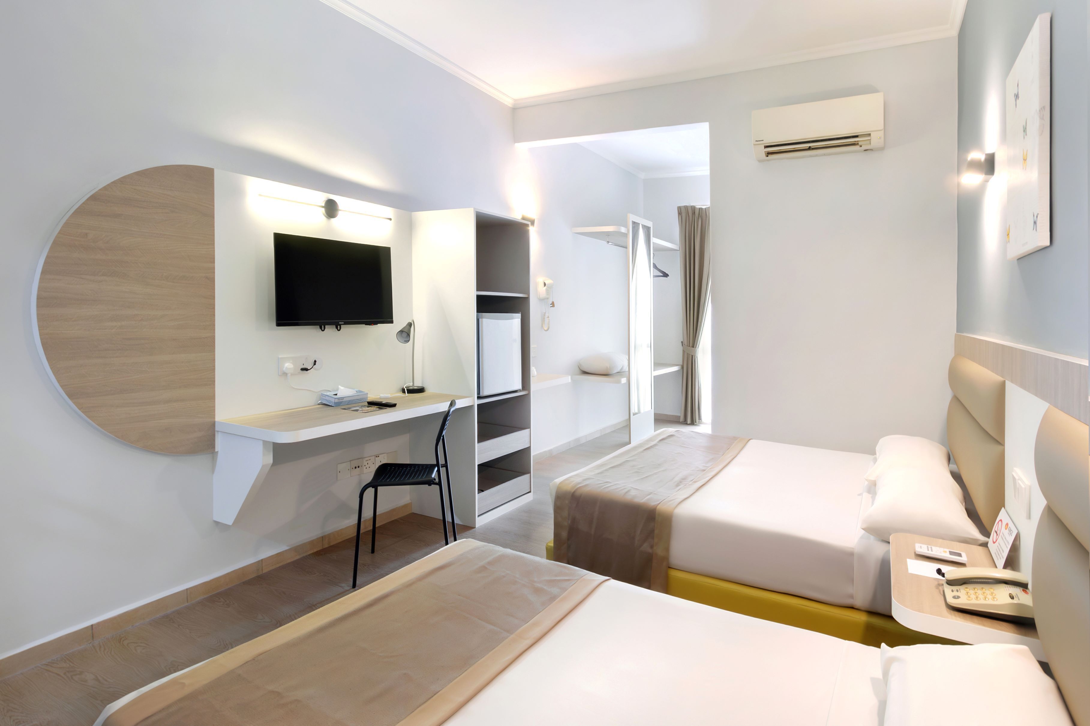 Desk, free WiFi, bed sheets