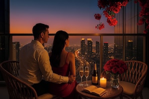 Deluxe Apartment, Balcony, City View | Terrace/patio