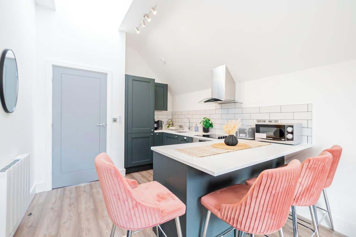 Frigorífic, microones, forn i rentaplats 