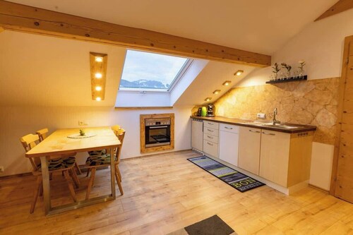 Froschkönig | Sauna & Alpspitzblick + Königscard