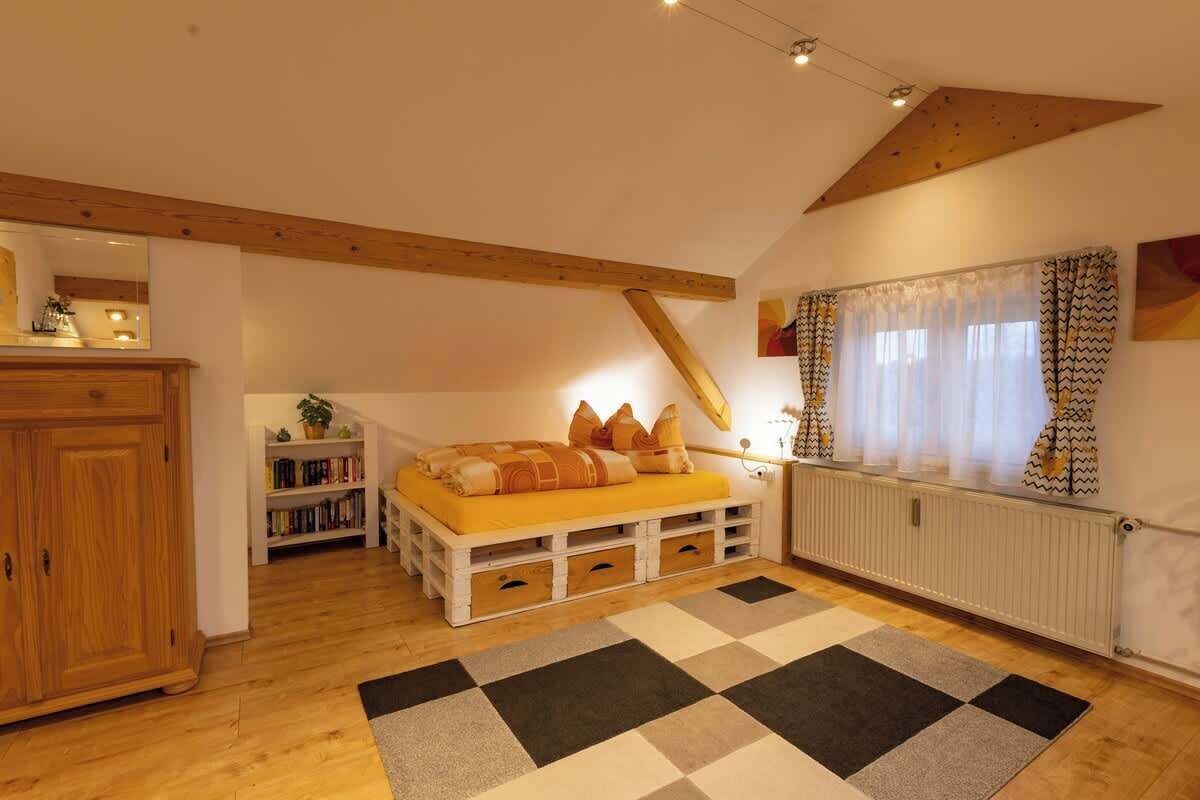 1 bedroom, travel crib, free WiFi, bed sheets