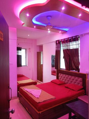 Suite Non AC Double Room | 免费 WiFi
