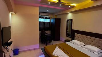 Deluxe AC room