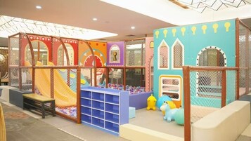 子供向けアクティビティ