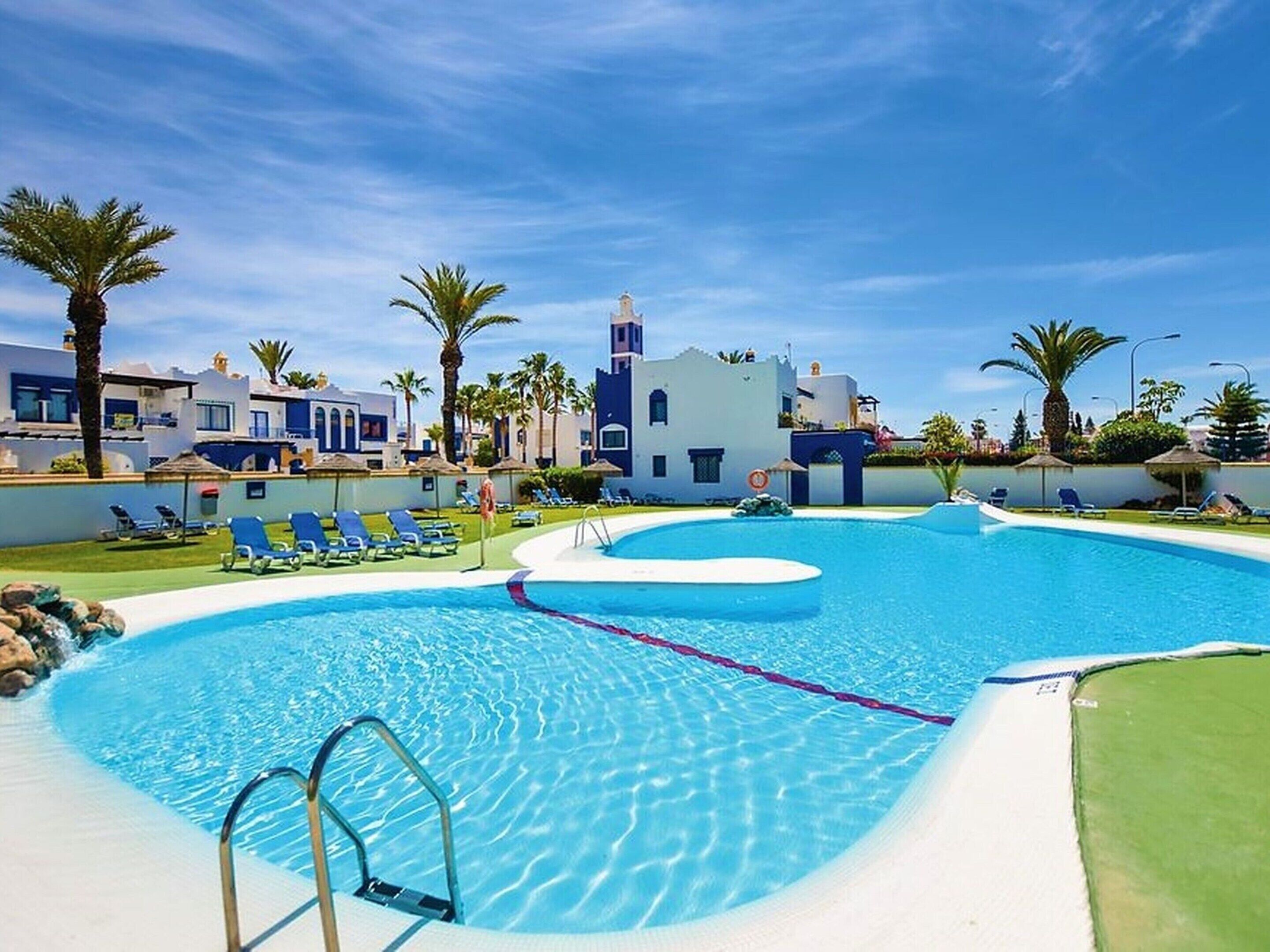 House | Pool | Outdoor pool