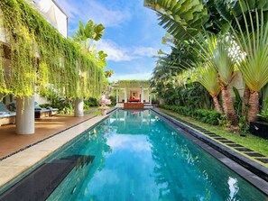 Outdoor pool - Da Vinci The Villa Canggu by Nagisa Bali (Canggu)